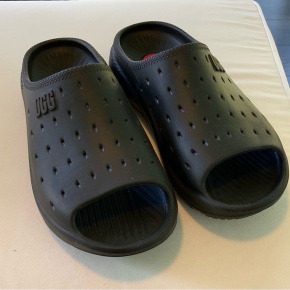 UGG Mens Slide Sandals - Picture 2 of 5